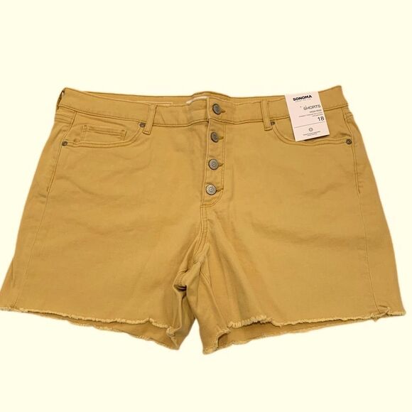 SONOMA WOMEN 18 GOLDEN YELLOW HIGH RISE BUTTON FLY RAW HEM DENIM SHORTS. - Picture 11 of 12